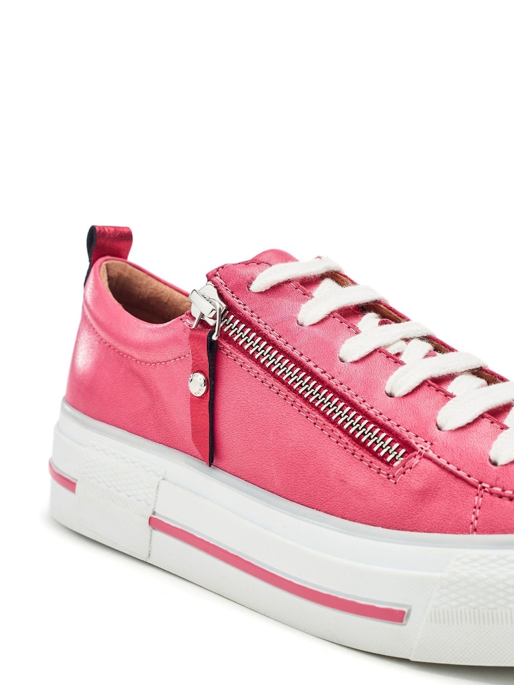Moda In Pelle FILICIAN CHUNKY LEATHER TRAINER WITH ZIP AND LACE-UP CLOSURE - Image 4 of 4 Moda In Pelle FILICIAN CHUNKY LEATHER TRAINER WITH ZIP AND LACE-UP CLOSURE - Image 4 of 4