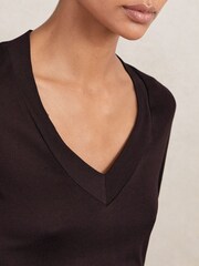 Reiss Plum Brady Jersey V-Neck Top - Image 3 of 5