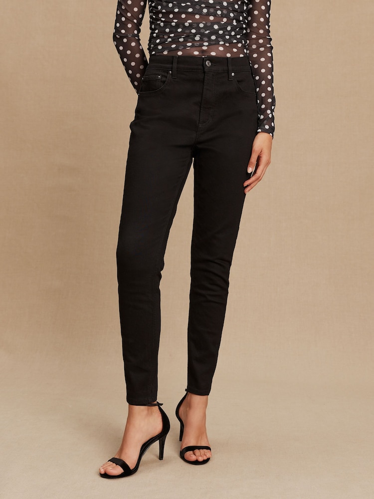 Black Mid Rise Stretch Skinny Jeans - Image 4 of 4 Black Mid Rise Stretch Skinny Jeans - Image 4 of 4