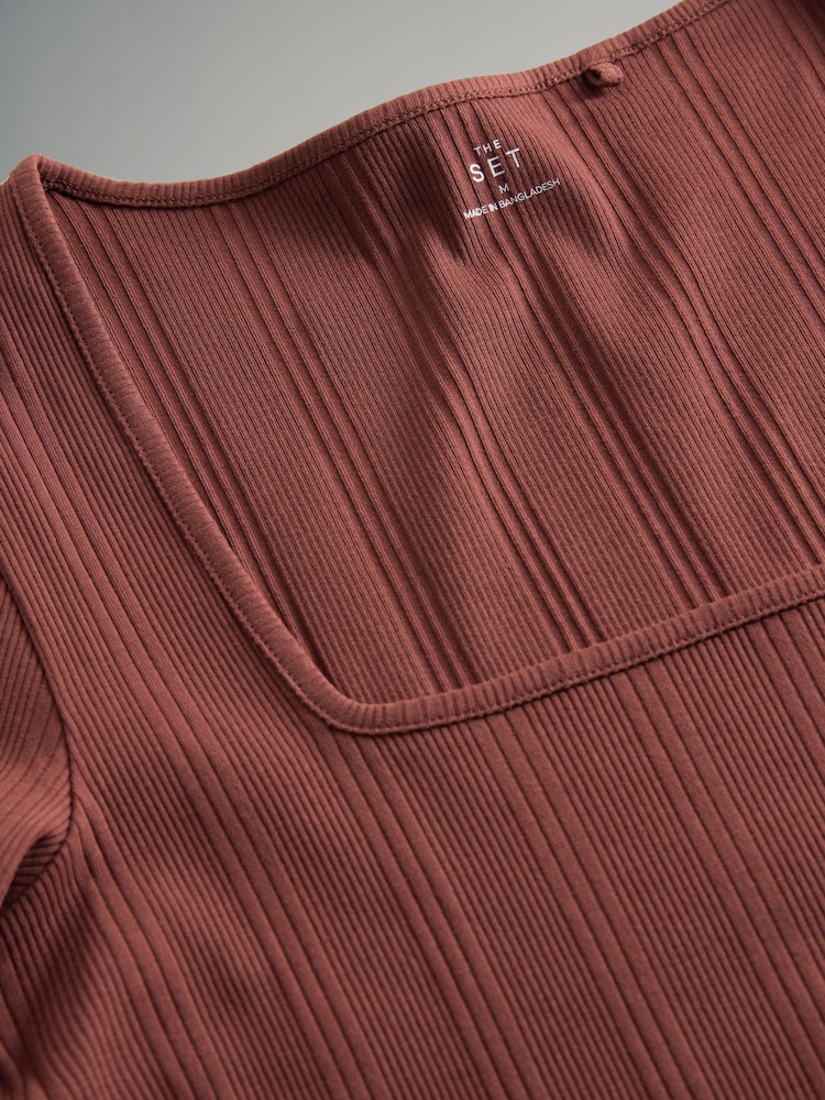 The Set Black/Pink/White 4 Pack Textured Ribbed Square Neck Half Sleeve T-Shirts - Image 6 of 6 The Set Black/Pink/White 4 Pack Textured Ribbed Square Neck Half Sleeve T-Shirts - Image 6 of 6