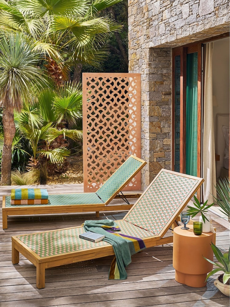 La Redoute Intérieurs Pink Briana Sun Lounger in Acacia and Woven Resin - Image 1 of 6