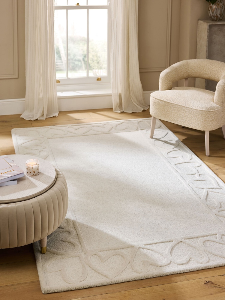 Cream Rug - Image 1 of 5 Cream Rug - Image 1 of 5