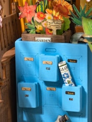 MenKind Multi Greenhouse Book Nook Wooden Construction Kit - Image 7 of 10