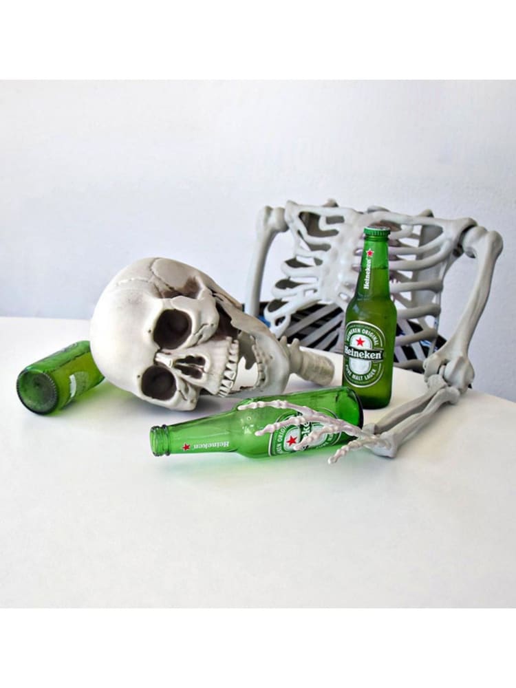 MenKind White Life Size Skeleton Gift Set - Image 2 of 5 MenKind White Life Size Skeleton Gift Set - Image 2 of 5