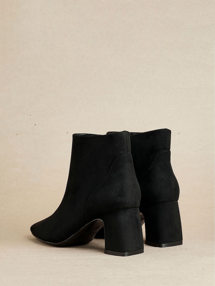 Linzi Black Cove Square Toe Block Heel Ankle Boots - Image 2 of 6 Linzi Black Cove Square Toe Block Heel Ankle Boots - Image 2 of 6