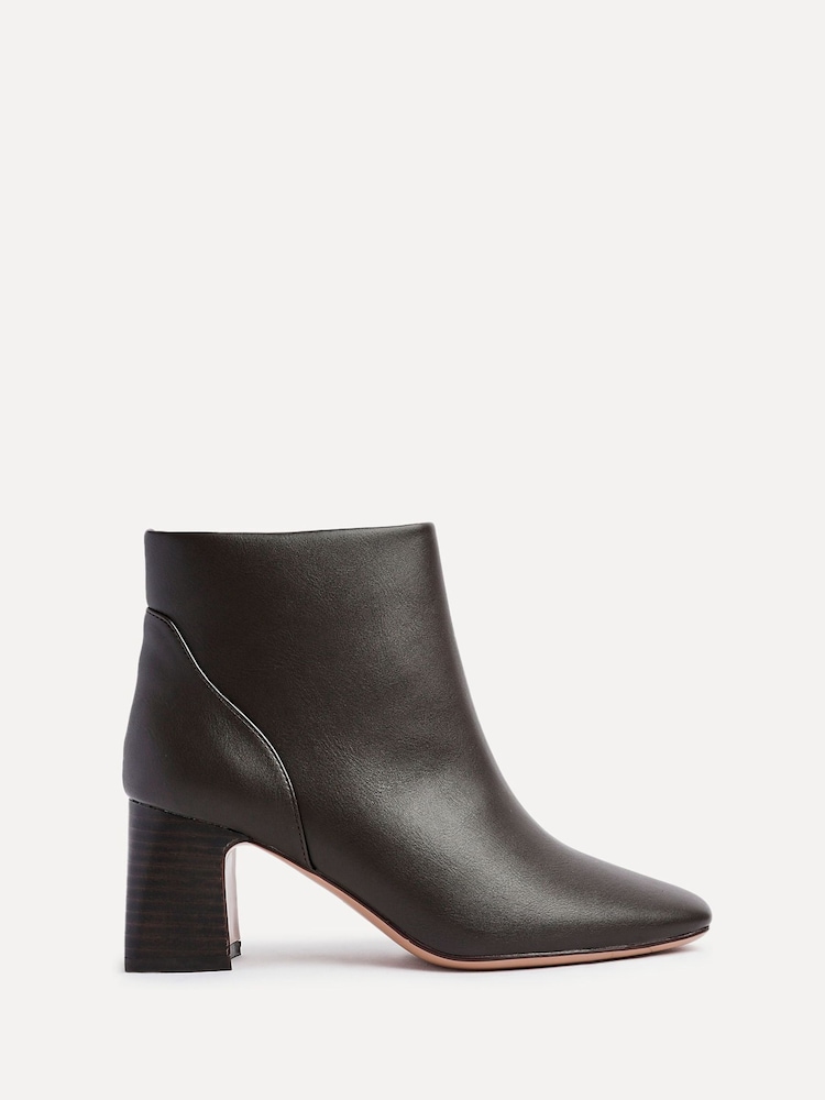 Botas de cano curto Linzi Cove com bico quadrado e salto bloco - Imagem 2 de 5