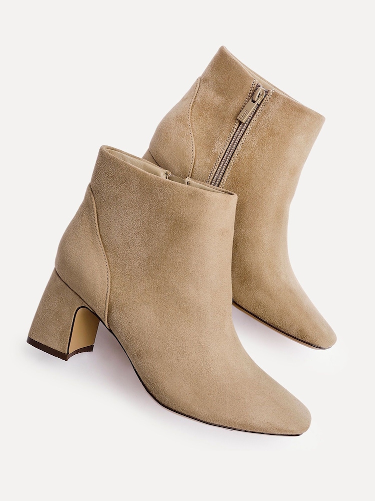 Linzi Brown Cove Square Toe Block Heel Ankle Boots - Image 2 of 5 Linzi Brown Cove Square Toe Block Heel Ankle Boots - Image 2 of 5