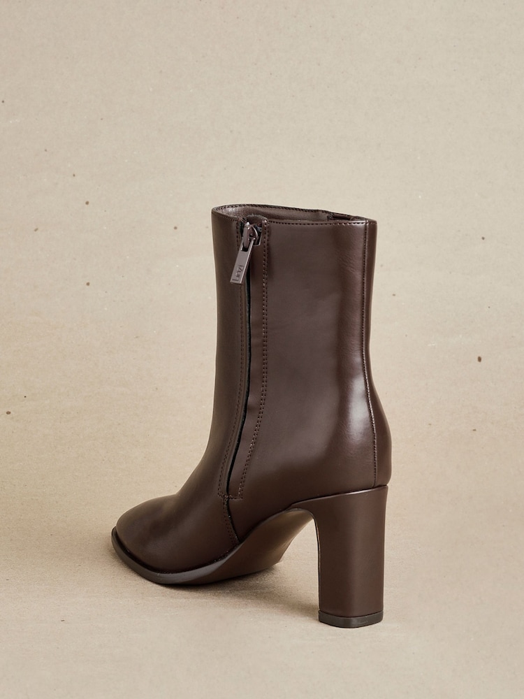 Linzi Brown Jonas Block Heel Ankle Boots - Image 6 of 6 Linzi Brown Jonas Block Heel Ankle Boots - Image 6 of 6