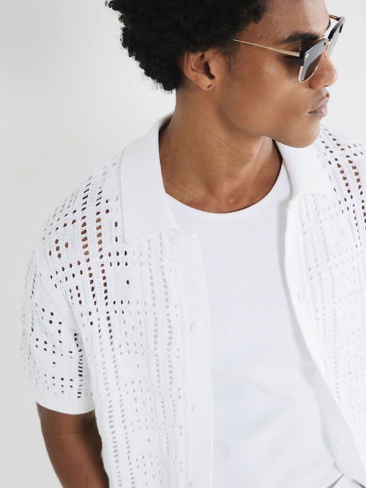 Camisa polo de malha geométrica River Island - Imagem 2 de 4