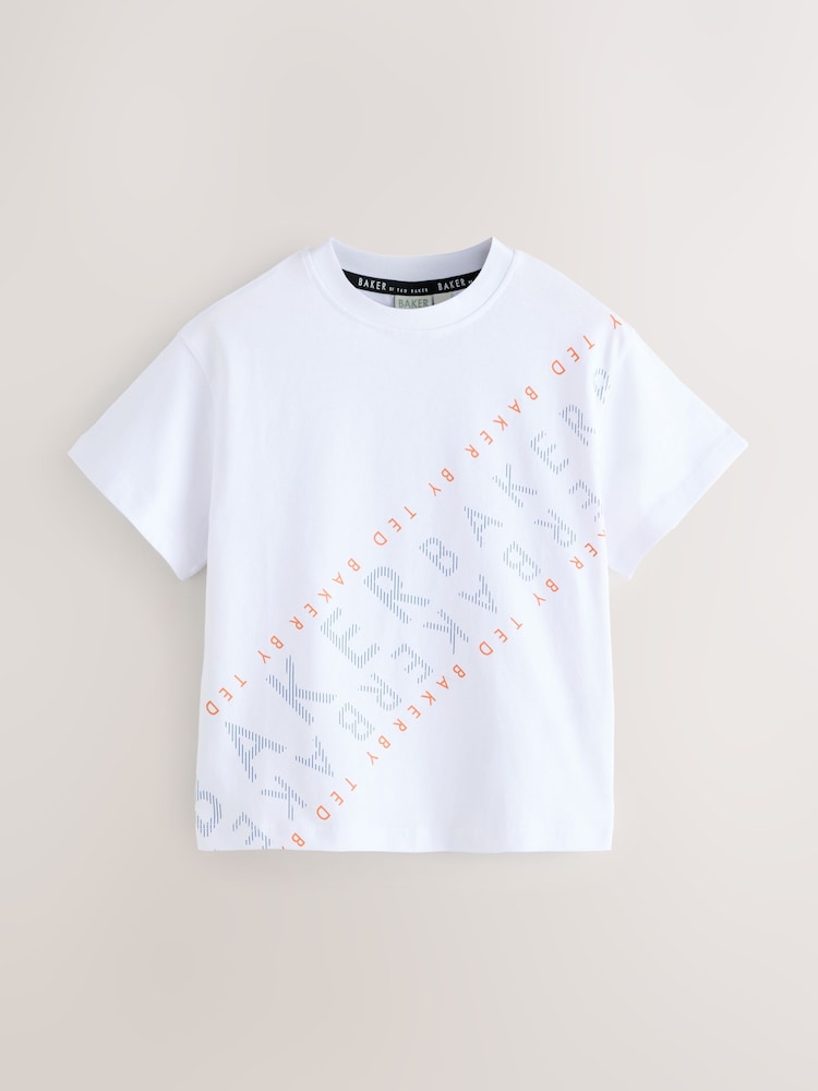 Baker by Ted Baker White/Orange/Blue/Navy Graphic Print T-Shirts 5 Pack - صورة 2 من 10 Baker by Ted Baker White/Orange/Blue/Navy Graphic Print T-Shirts 5 Pack - صورة 2 من 10
