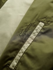 Superdry Souvenir Embroidered Bomber Jacket - Imagen 7 de 7