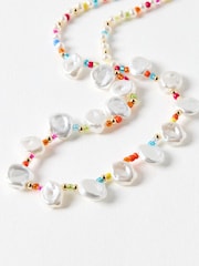 Oliver Bonas White Dakota Faux Pearl Beaded Necklace - Image 2 of 4