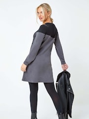 Roman Petite Stretch Animal Print Colour Block Knit Dress - Imagen 2 de 5
