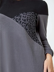 Roman Petite Stretch Animal Print Colour Block Knit Dress - Imagen 5 de 5