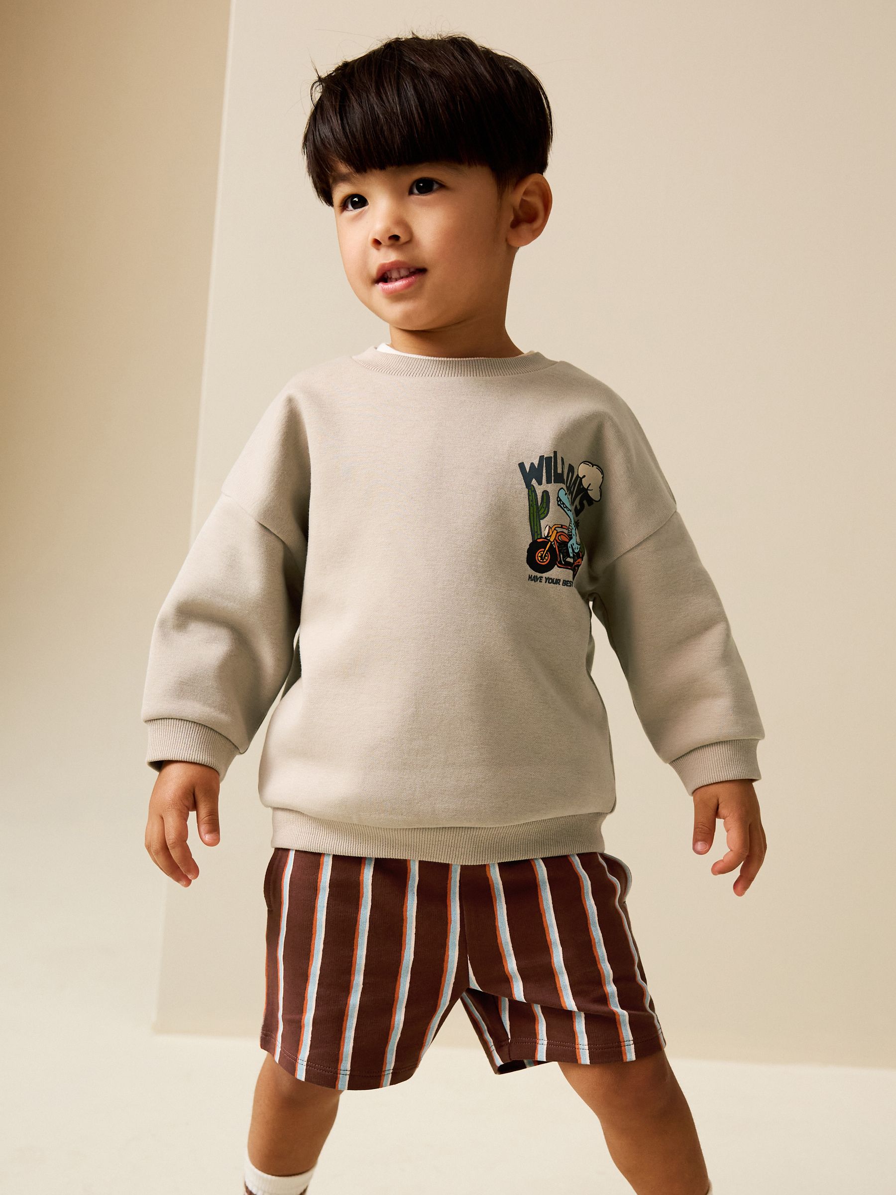 Magrit Short Set Milk　2-3y Buy Ecru Wild Days Crew Neck Sweatshirt and Shorts Set (3mths-7yrs