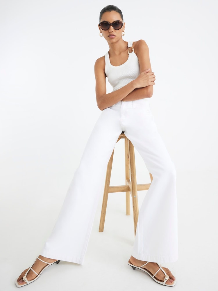 River Island White Low Rise Tailored Baggy Jeans - Image 1 of 4 River Island White Low Rise Tailored Baggy Jeans - Image 1 of 4