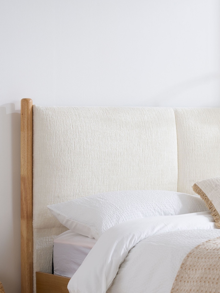 Birlea Oak Marley Bed - Image 2 of 7