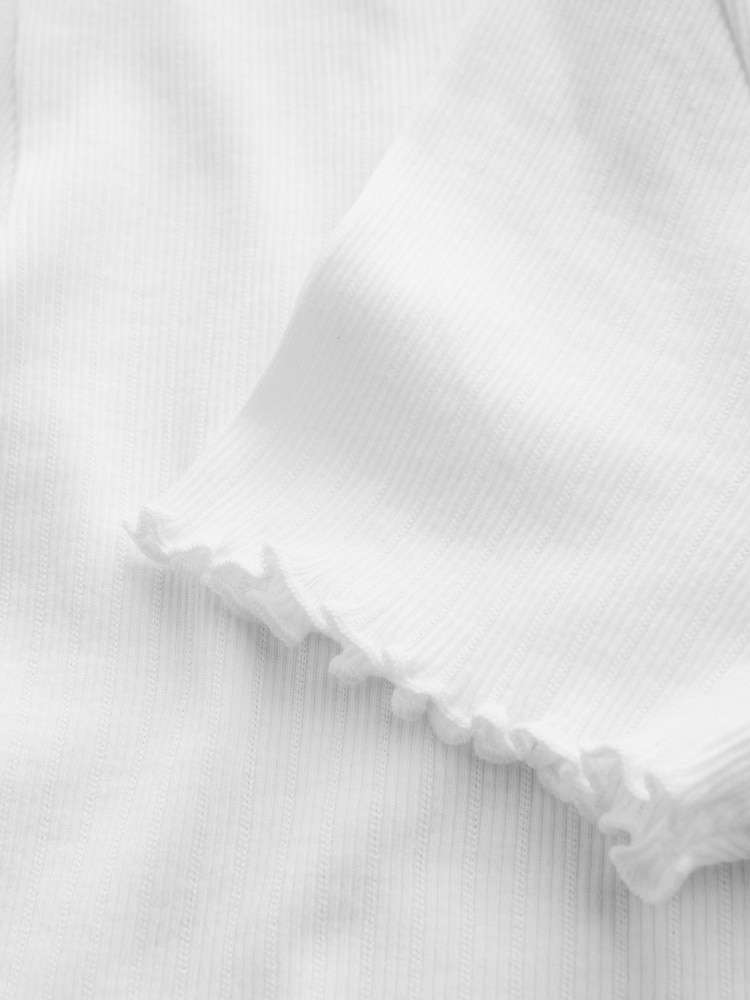 أبيض - تي شيرت بكم قصير بنقوش مخرمة - صورة 7 من 7 أبيض - تي شيرت بكم قصير بنقوش مخرمة - صورة 7 من 7