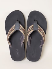 شبشب من FatFace - صورة 3 من 3