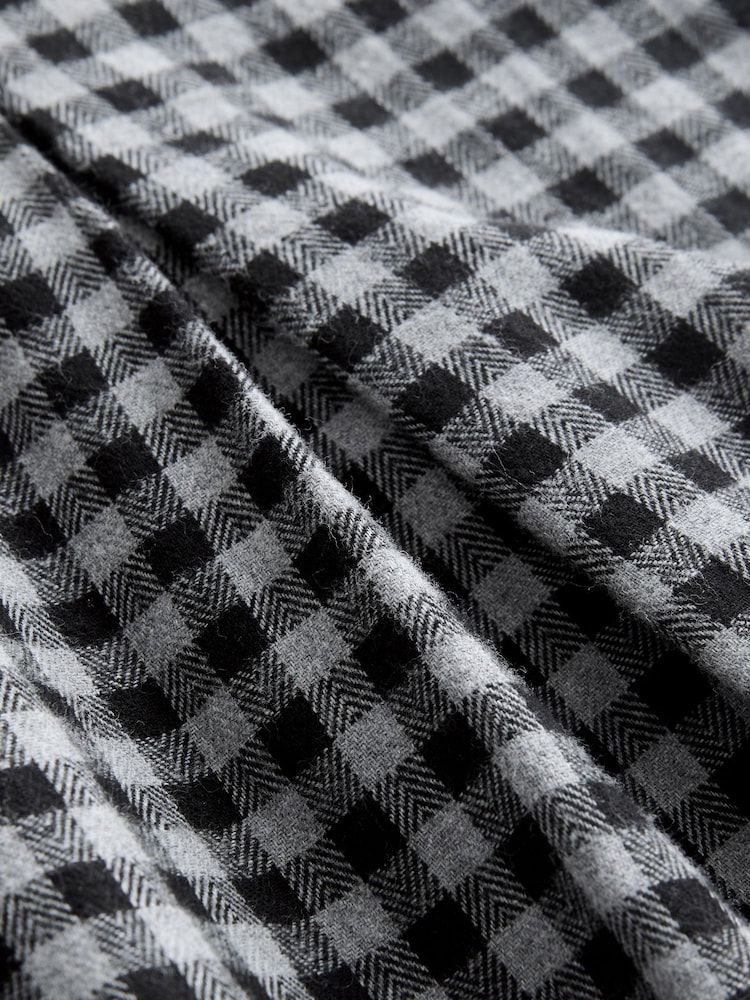 أسود/رمادي - تنورة متوسطة الطول بنقشة مربعات - صورة 9 من 9 أسود/رمادي - تنورة متوسطة الطول بنقشة مربعات - صورة 9 من 9