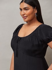 Live Unlimited Black Keyhole Scallop Neck Dress - Image 3 of 4