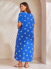 Live Unlimited Blue Placement Print V-Neck Maxi Dress - Image 4 of 4