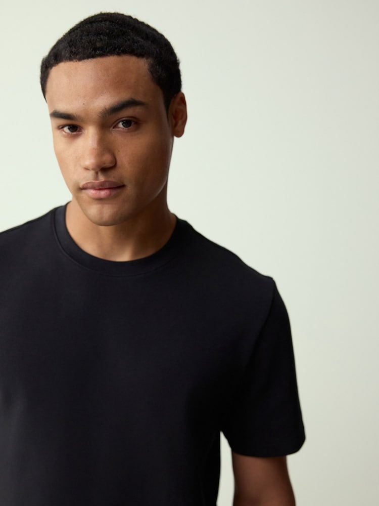 Black Regular Fit Smart Soft Touch Heavyweight T-Shirt - Image 4 of 4 Black Regular Fit Smart Soft Touch Heavyweight T-Shirt - Image 4 of 4