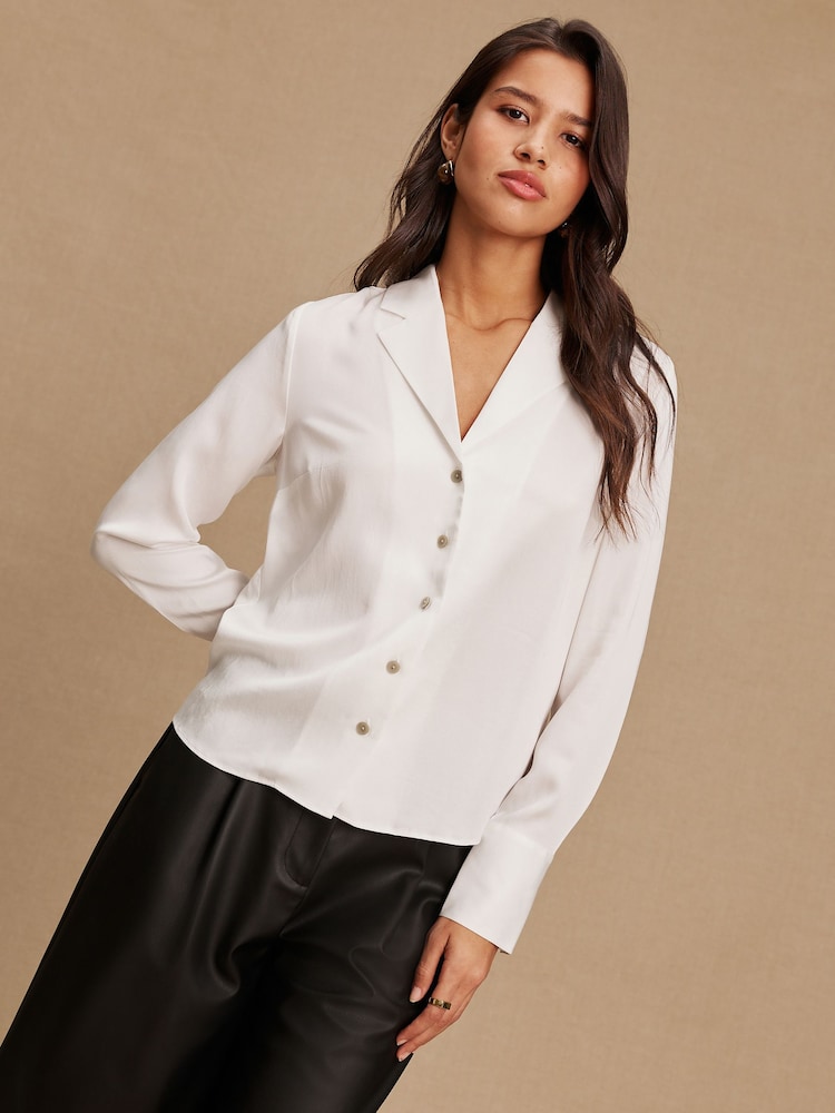 White Soft Revere Collar Long Sleeve Shirt - Image 2 of 8 White Soft Revere Collar Long Sleeve Shirt - Image 2 of 8
