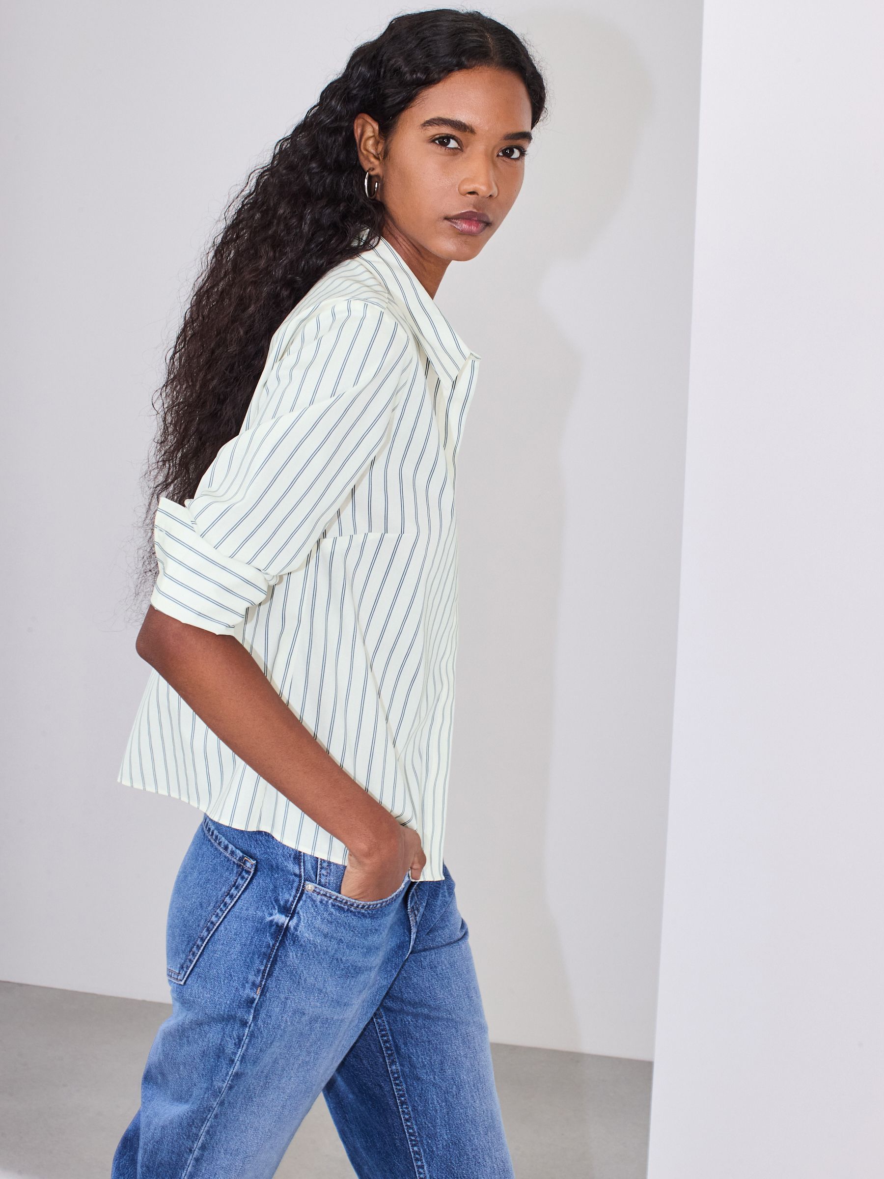 Buy Ecru/Navy Blue Stripe Fitted Stretch Essential Long Sleeve