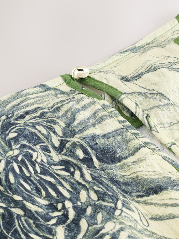 Green Floral Print Short Sleeve Boxy Top - Image 8 of 8