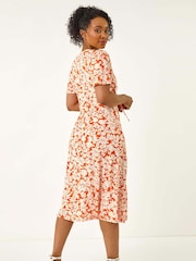 Vestido a media pierna con frunces y estampado floral de Roman Petite - Imagen 3 de 5
