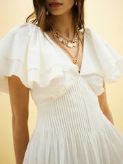 River Island White Flutter Sleeve Shirred Midi Dress - Image 4 of 4