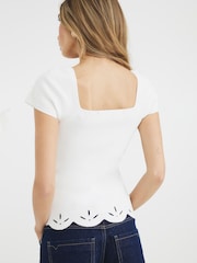 River Island White Scallop Hem Embroidered T-Shirt - Image 3 of 4