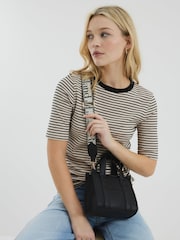 River Island Mini bolsa em Tote relevo - Imagem 1 de 6