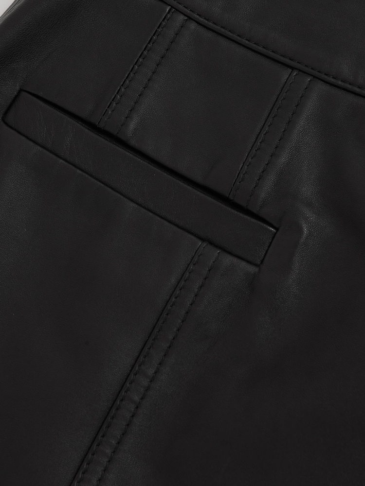 Reiss Black Seema Leather Welt-Pocket Mini Skirt - Image 6 of 6