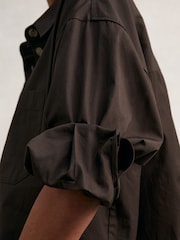 Reiss Chocolate Brown Solene Oversize Cotton Cropped Shirt - Image 5 of 7