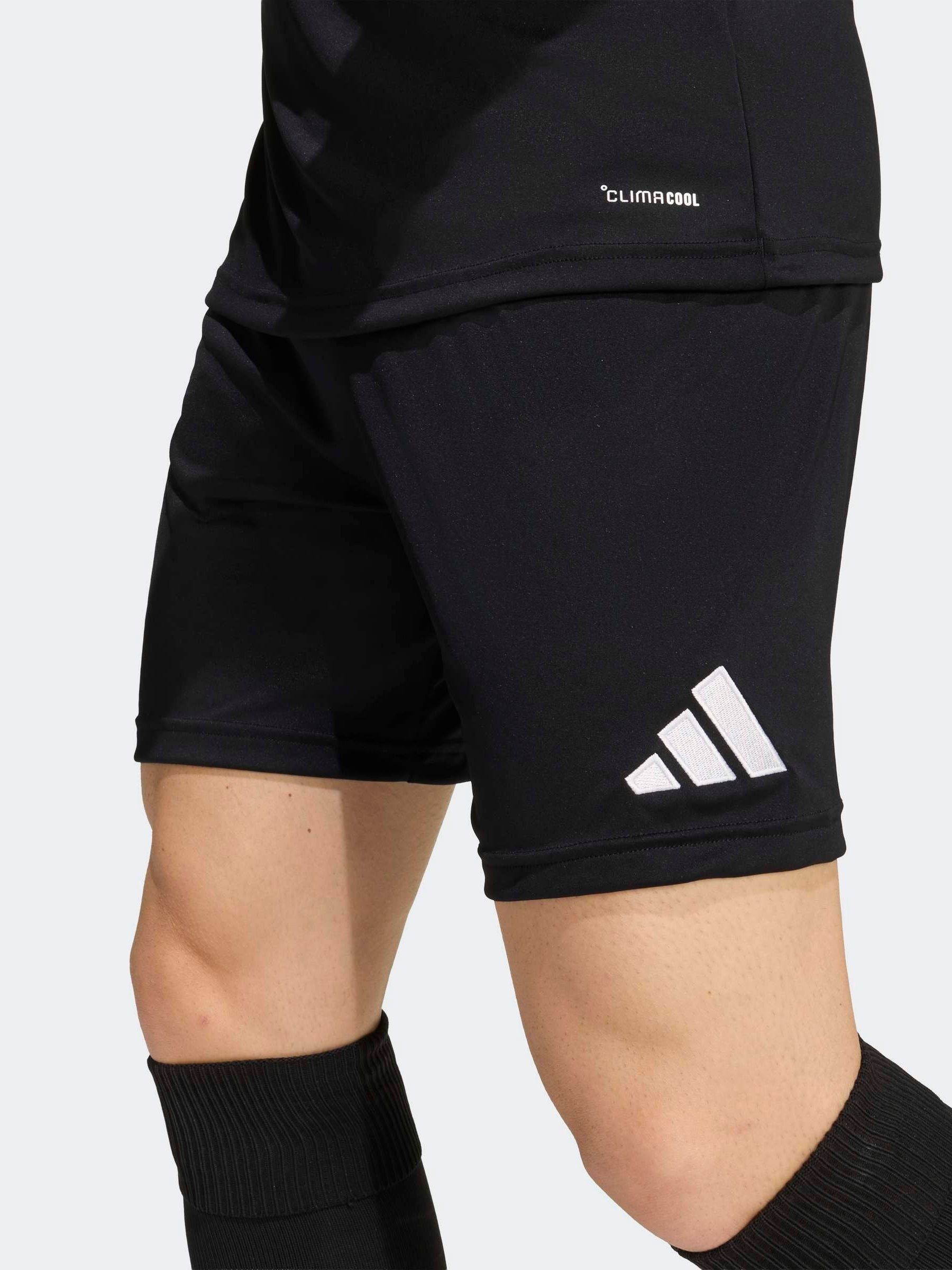 Next：日本 ブラック - adidas Entrada 26 ショートパンツ from Next Japan