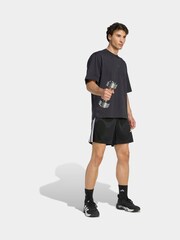 أسود - adidas Workout Essentials Base 3-Stripes Pique Shorts 7Inch - صورة 4 من 5