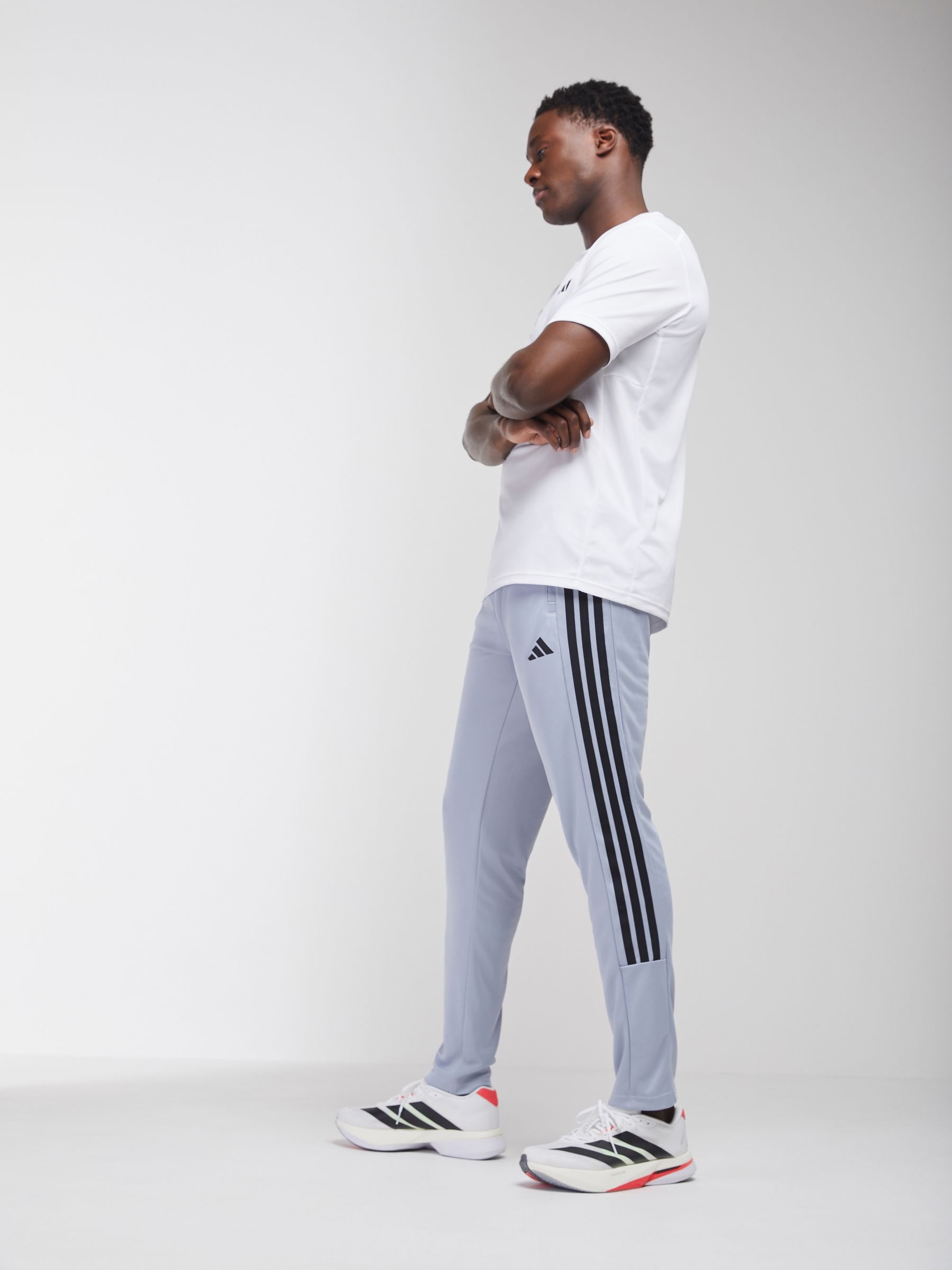 Next：日本 adidas Workout Essentials オールセット 3ストライプ