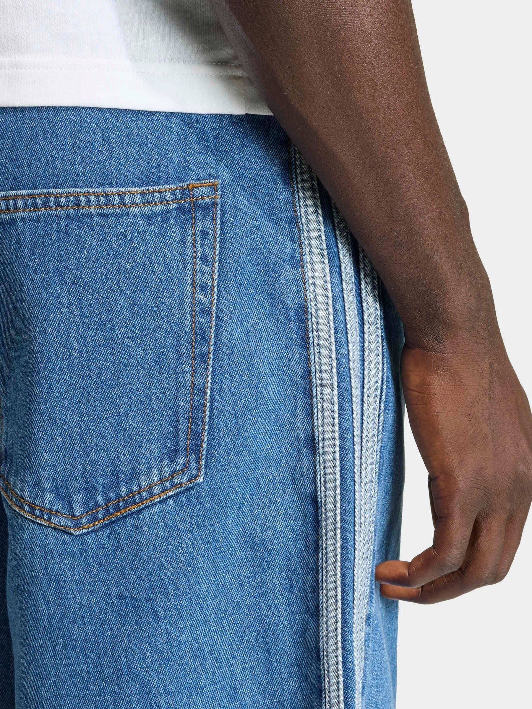 Comprar adidas Originals Calça Jeans Firebird Adicolor from Next