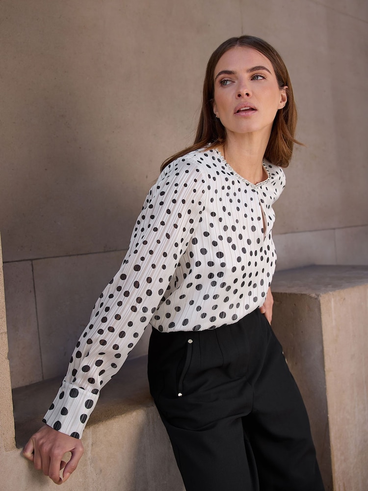 Star by Julien MacDonald Embellished Spot Blouse - Imagen 1 de 4