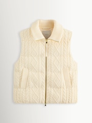 Varley Egret Irina Cable Knit Gilet - Image 11 of 11