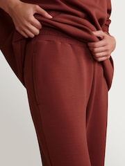 Varley Cinnamon The Slim Cuff Joggers - Image 11 of 12