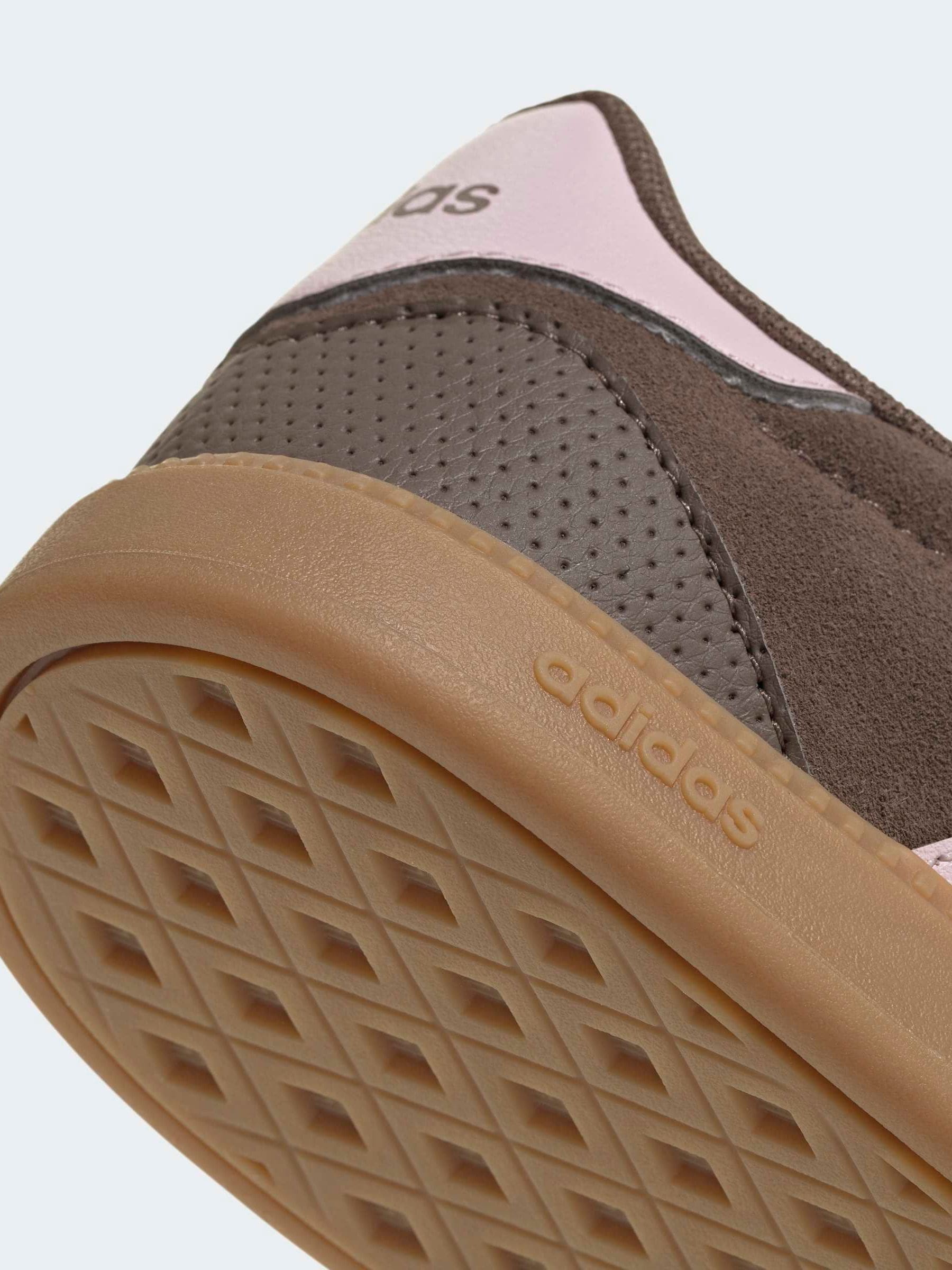 【R&B】Race Brown Tender Love Buy adidas Brown/Pink Breaknet Sleek Trainers from Next Romania