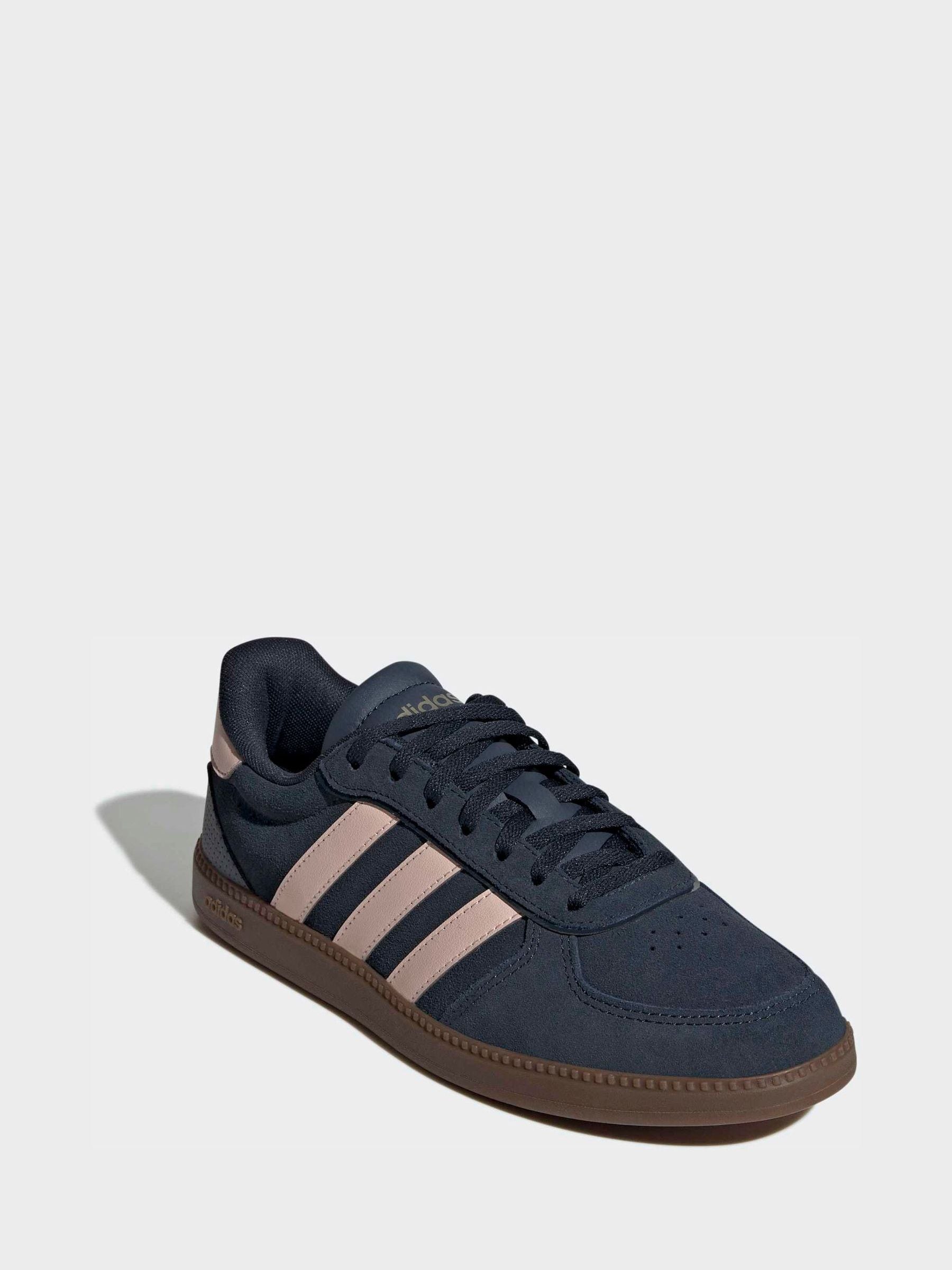 Next：日本 ブルー / ピンク - adidas Breaknet スリーク スニーカー