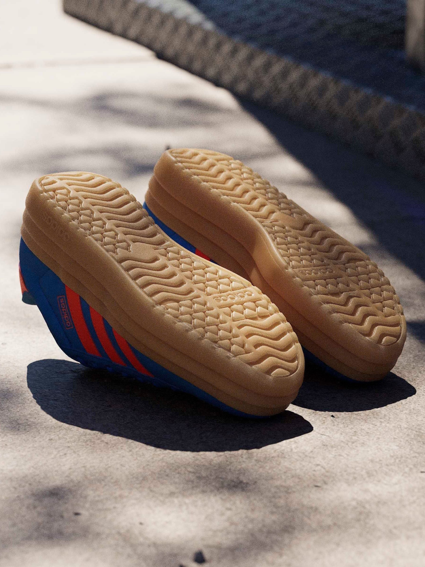 Cumpără Albastru/Portocaliu - Pantofi sport adidas VL Court Bold
