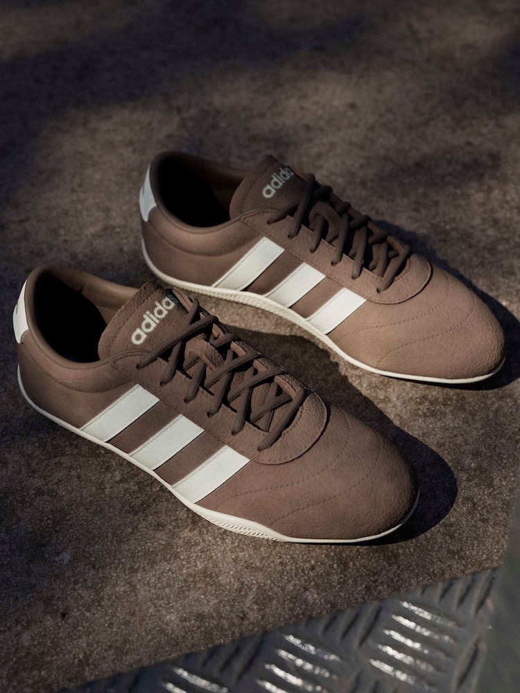 adidas gazelle silver green womens adidas Originals Beige & Brown Handball Spezial Sneakers main image 0