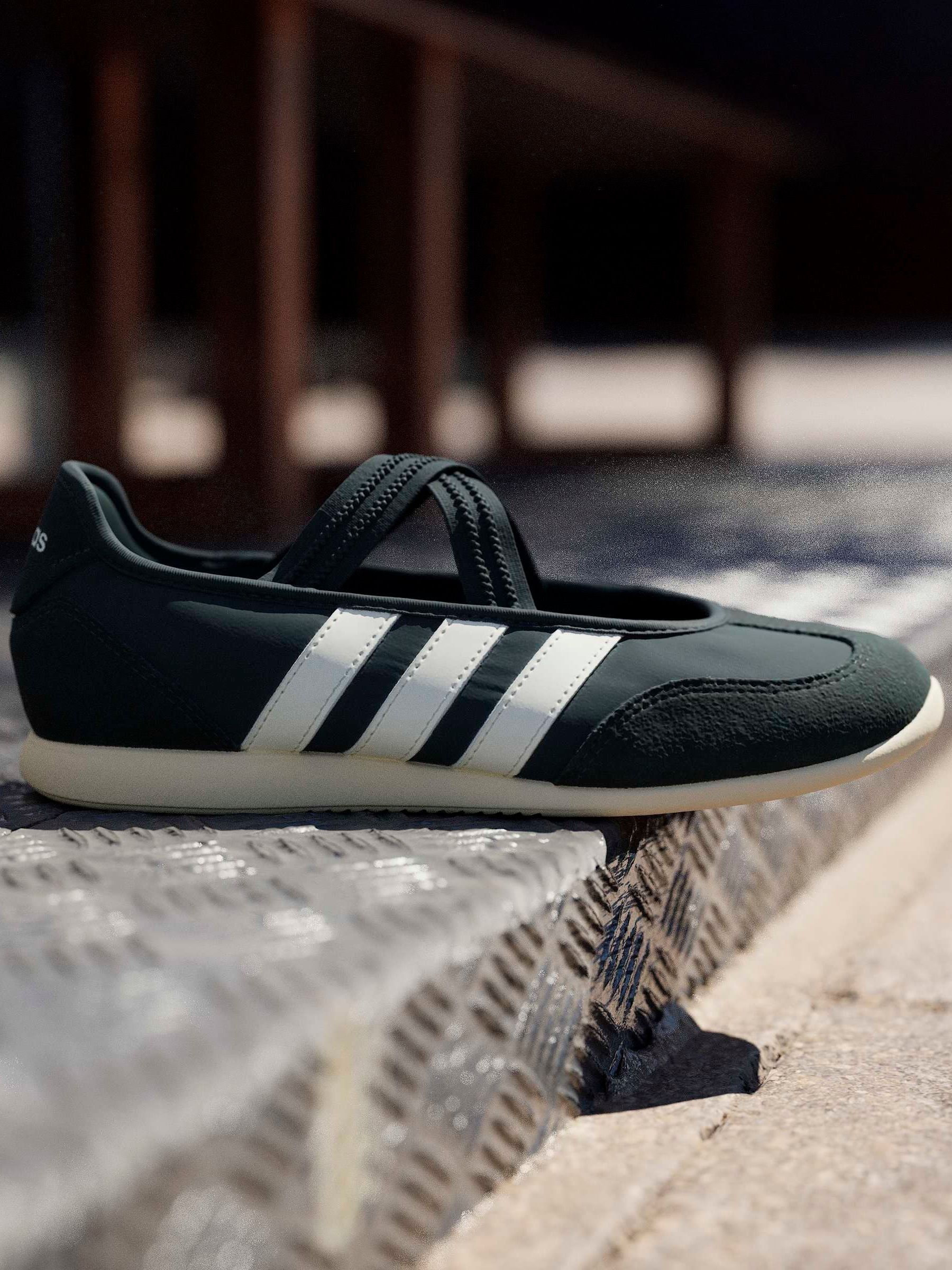 Next：日本 グリーン - adidas Barreda メリージェーン バレエ