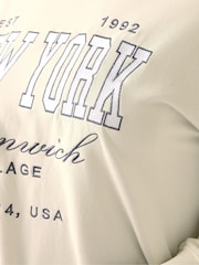 Moletom Yours Curve New York Detail - Imagem 4 de 5