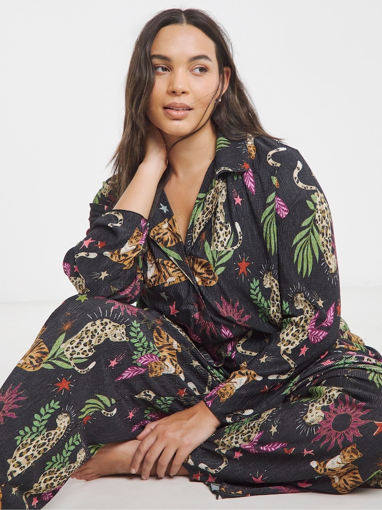 Simply Be Black Button Through Plisse Lounge Set - Image 1 of 4